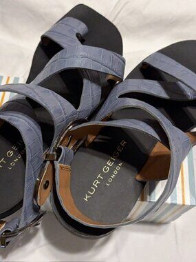 New Kurt Geiger London Mia Blue Croc Leather Sandals